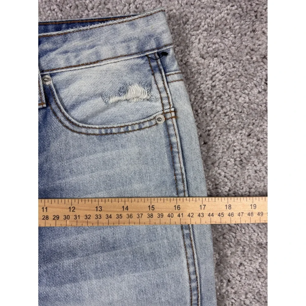 Vestique Durham Denim High Rise Distressed Straight Leg Jeans Light Wash Size 25 - Picture 13 of 16